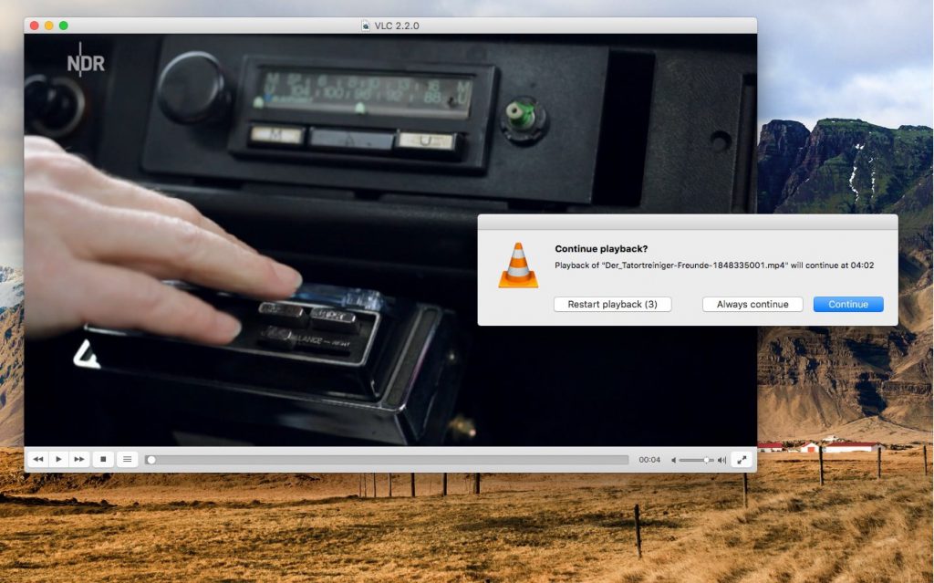 Opening MOV in VLC on Mac